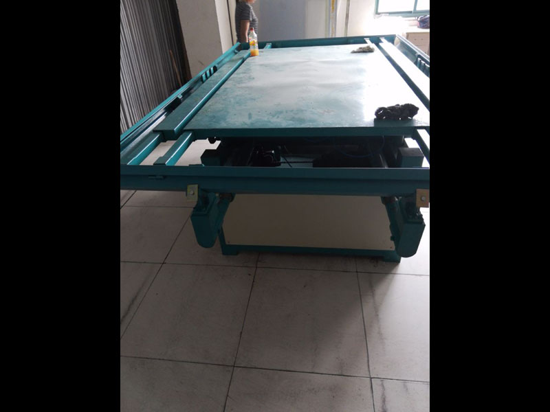 針板平臺繃網機